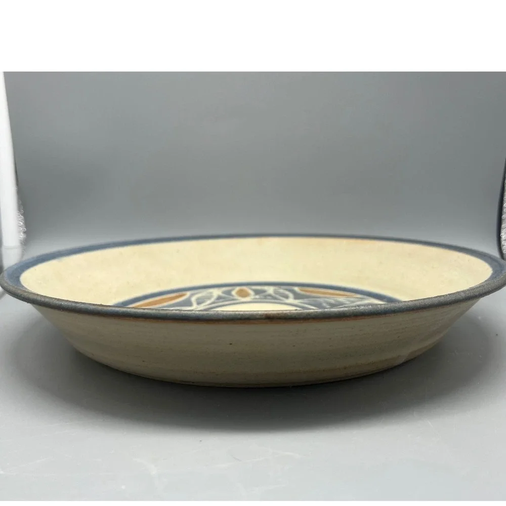 Kim Wellman Folk Studio Art Pottery Low bowl Pie plate 92 Mid Century‎ Design